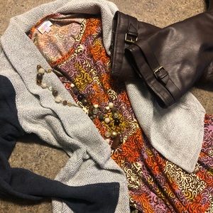 ❤️🎉HOST PICK🎉❤️- These colors! 😱 LuLaRoe Nicole